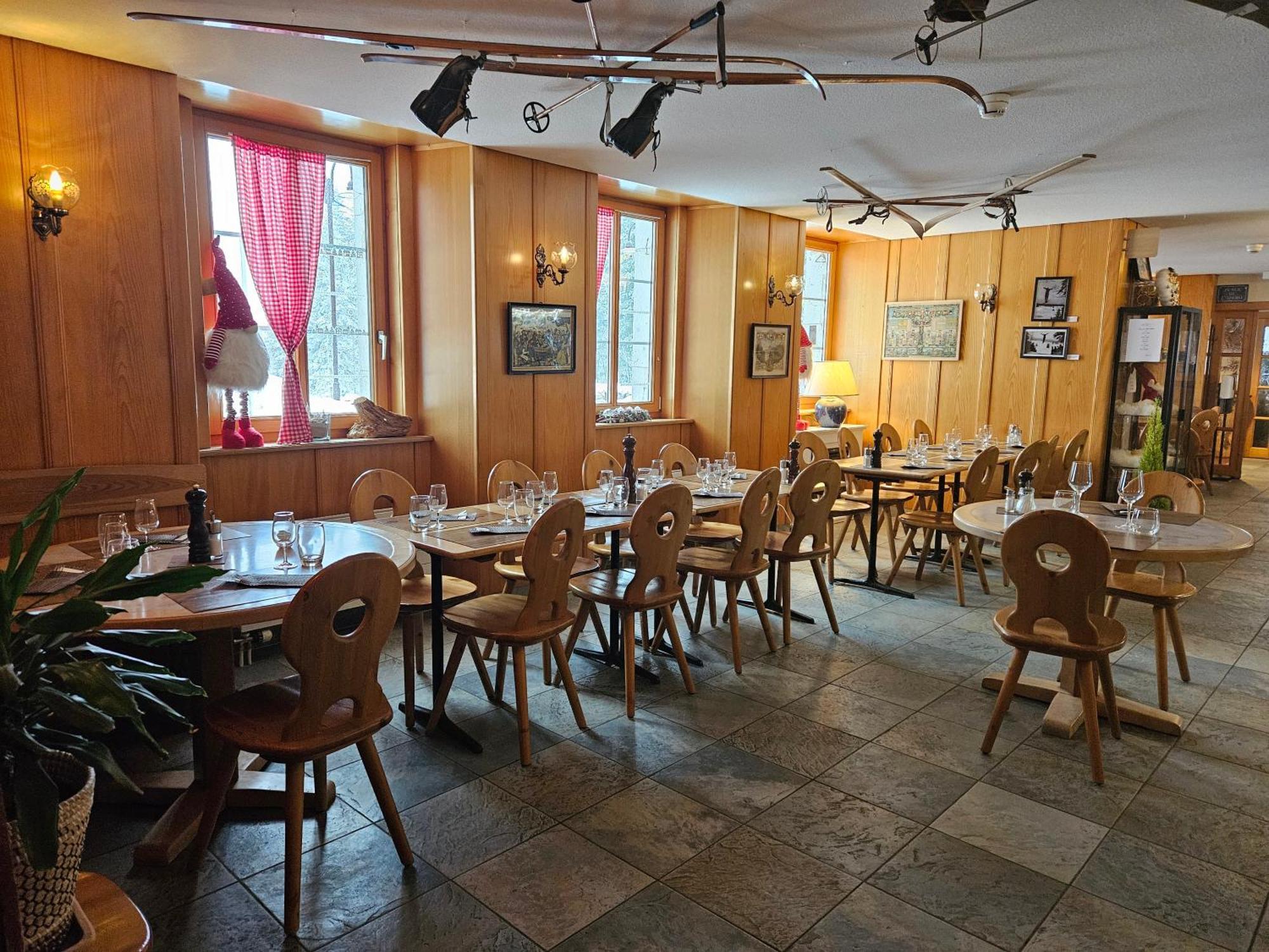 Hotel Restaurant Du Marchairuz Le Brassus Eksteriør bilde